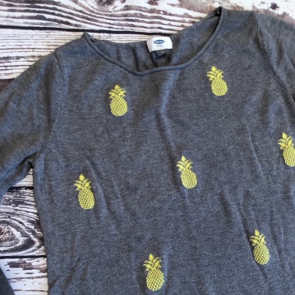 Grey Pineapple Long Sleeve Sweater Large - Picture 2 of 6